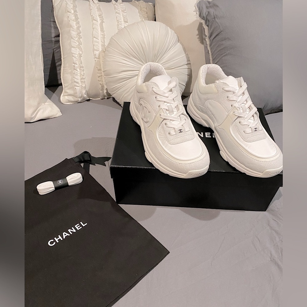 🤍BRAND NEW CHANEL WHITE REV TRAINERS🤍 - Picture 2 of 14